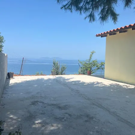 Apartment Sea View